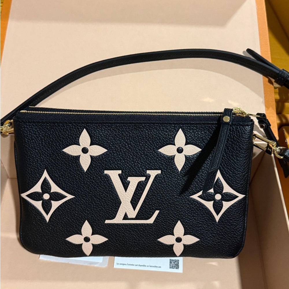 Louis Vuitton Black and Tan Wristlet
